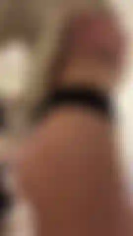 Slow-motion close-up of my ass… watch how it moves so soft like jelly 😉