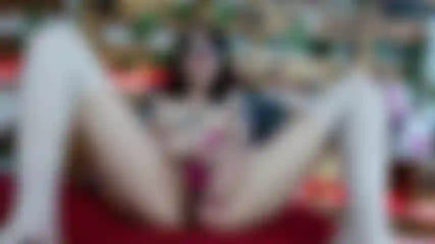 Now fuck my pussy without limits. I would love it if you could make me squirt...