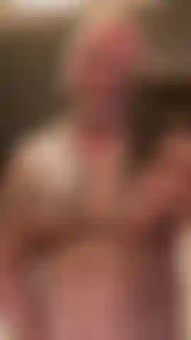 Corpo nudo e oh guarda, pre-sperma.
