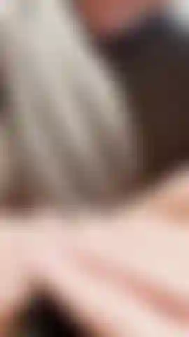 Cummin nelle mie cosce da vicino.