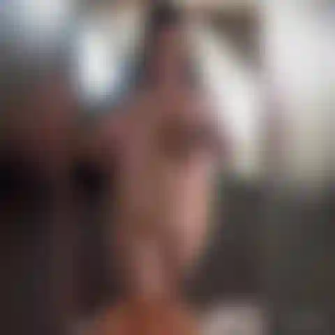 Un pompino sciatto, tette che rimbalzano e costumi facciali.