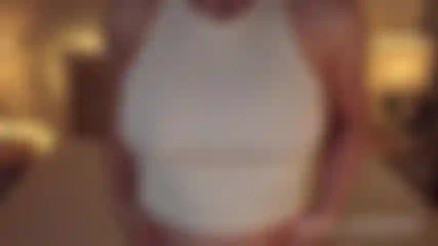 Faccio un pompino con un vibratore in pov.