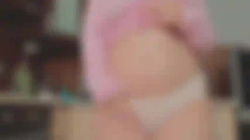 Mi masturbazione in cucina.