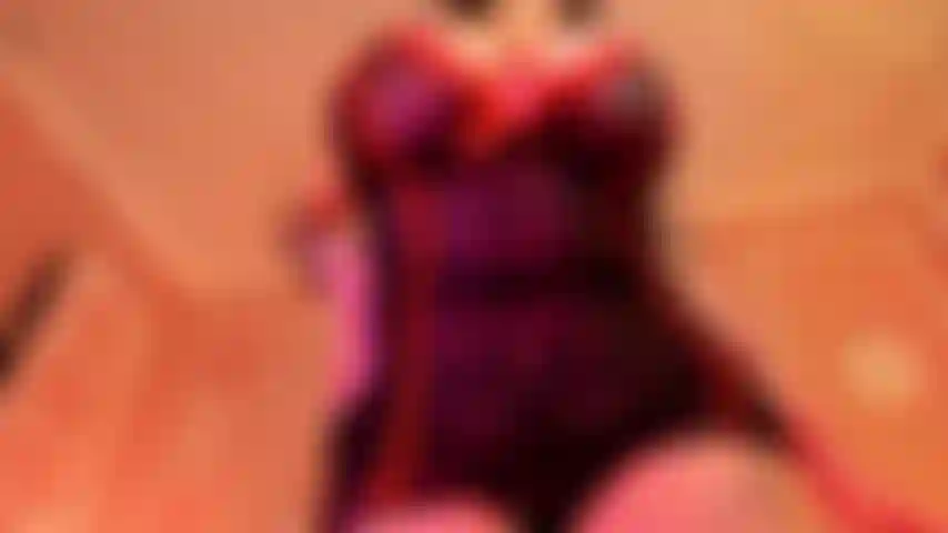 Lasciami essere la tua infermiera sexy.