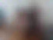 Alexa è una vedova arrapata e seduce un partecipante al funerale. Calze e tacchi alti (gioco di ruolo da solista).