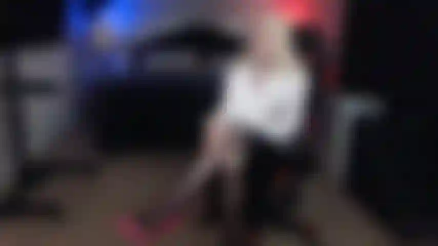 Una fica e un affare anale.