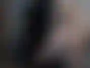 Stuzzico le gambe con joi, prima indosso le calze poi le tolgo, chiacchiere sporche.