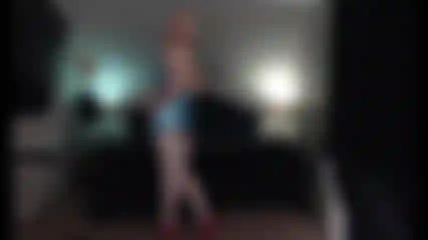 Bambola del sesso troia.