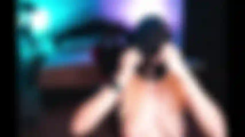 Feticista delle custodie in nylon.