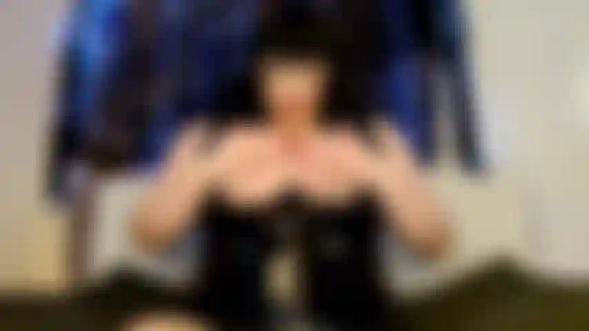 Non mi scoperai mai le tette.