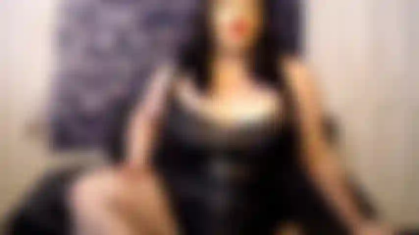 Porno femminuccia fai-da-te.