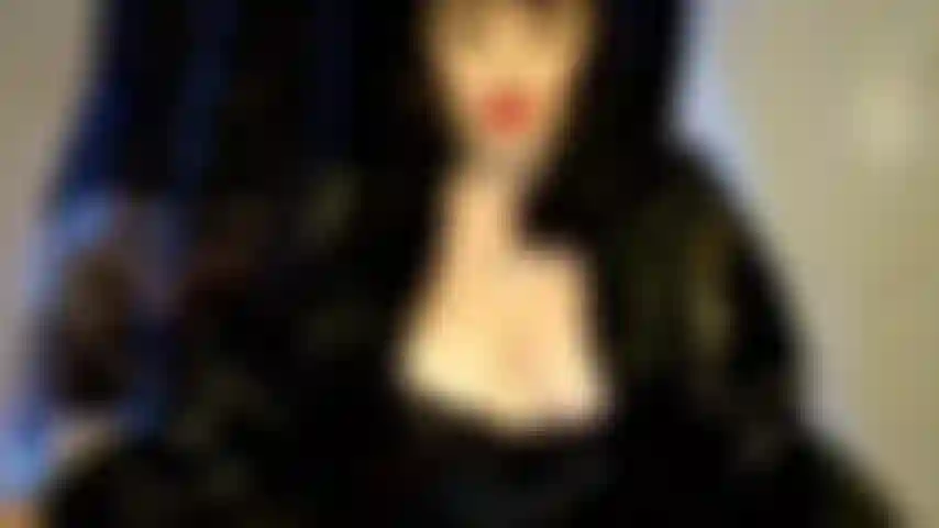 Tu_appartenete_alla_signorina_deviante.