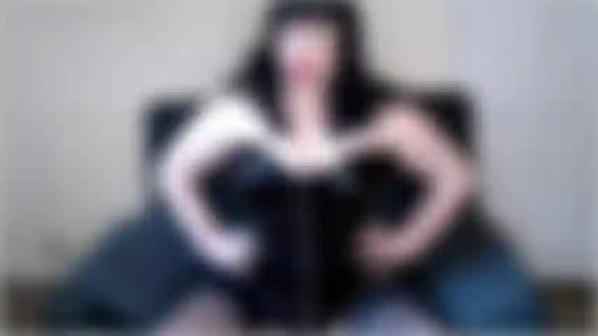 Locktober rub - nove giorni dopo locktober e so che sei solo disperata per uscire da quella gabbia. Probabilmente hai un enorme prurito di eccitazione che cerchi disperatamente di alleviare...