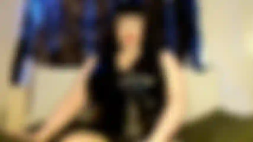 Lancia le palle per distruggere il cazzo a dicembre.