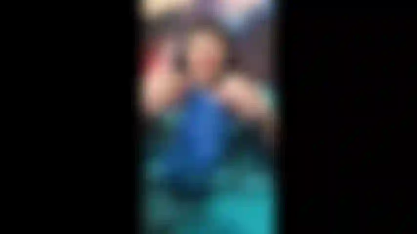 Esaminata intimamente da un medico deviante.