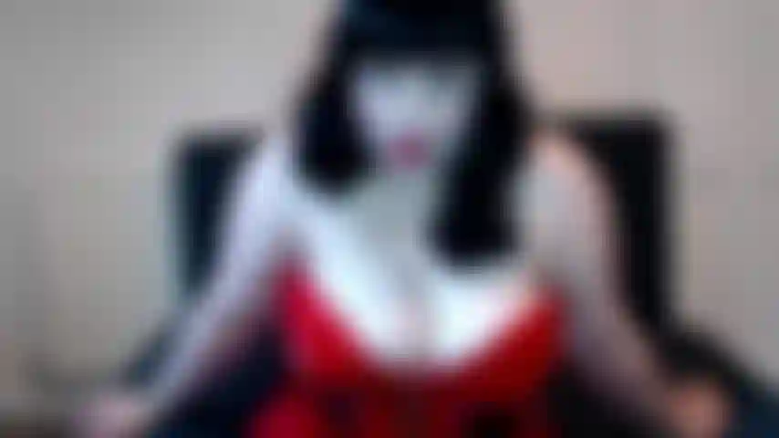 Quel fastidioso spicciolo nel portafoglio. Non lo voglio. Non mi piacciono i tuoi fottuti avanzi di tavola. Voglio soldi che si piegano. Non i soldi che tintinnano.