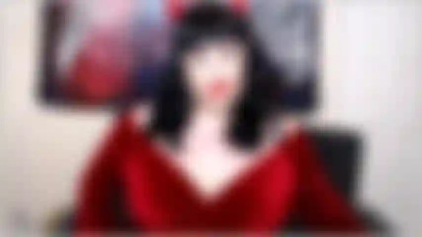 Potrebbe essere novembre, ma la signorina deviant non è ancora pronta a sbloccarti e portarti fuori da locktober, ancora. Invece, ti permetterà di scopare qualcosa.