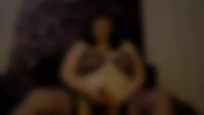 Troia femminuccia usata.