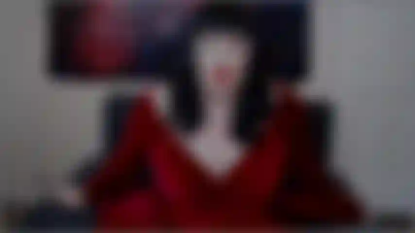 Castigata dalle carte.