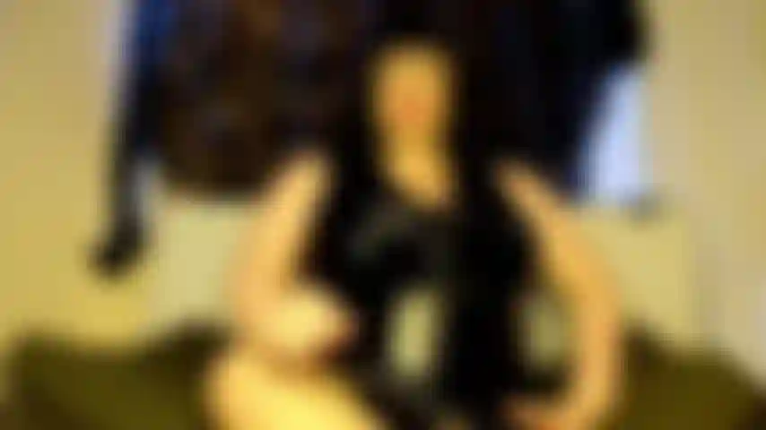 Apri quei buchi per la padrona.