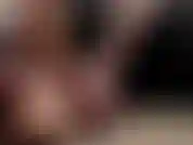 Le tue palle mi appartengono. Sono miei. Posso fare quello che mi piace con loro. Posso controllarti semplicemente controllando le tue palle. Hai bisogno di un promemoria di cosa posso fare con loro.. Un promemoria doloroso.
