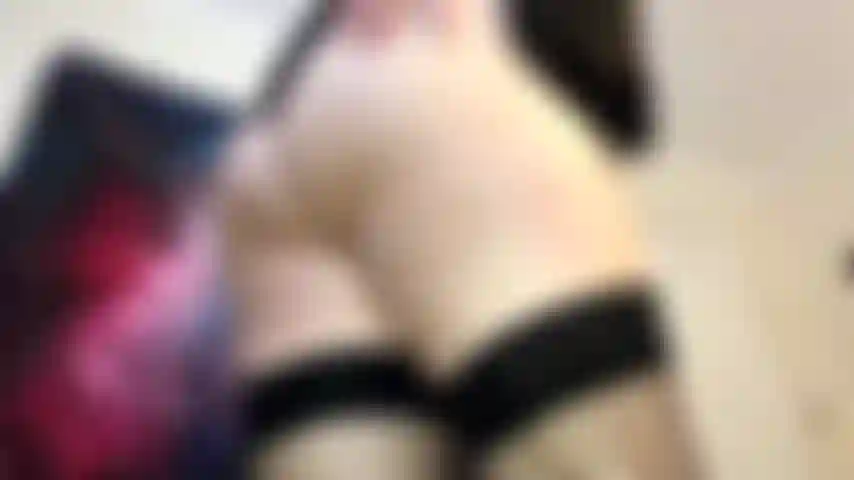 Adora il mio culo consacrato.