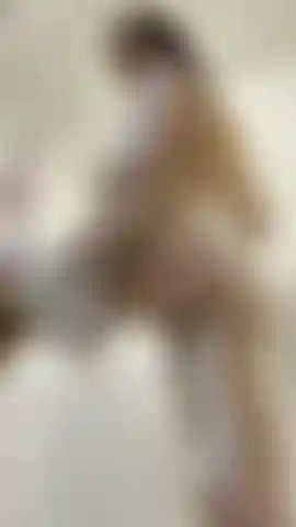Shower joe- vieni a goderti una doccia sexy con me mentre ti incoraggio a masturbarti il cazzo.