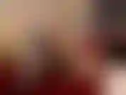 È la stagione per venire! Il mio video natalizio impertinente include me che vengo con il mio dildo di zucchero filato.