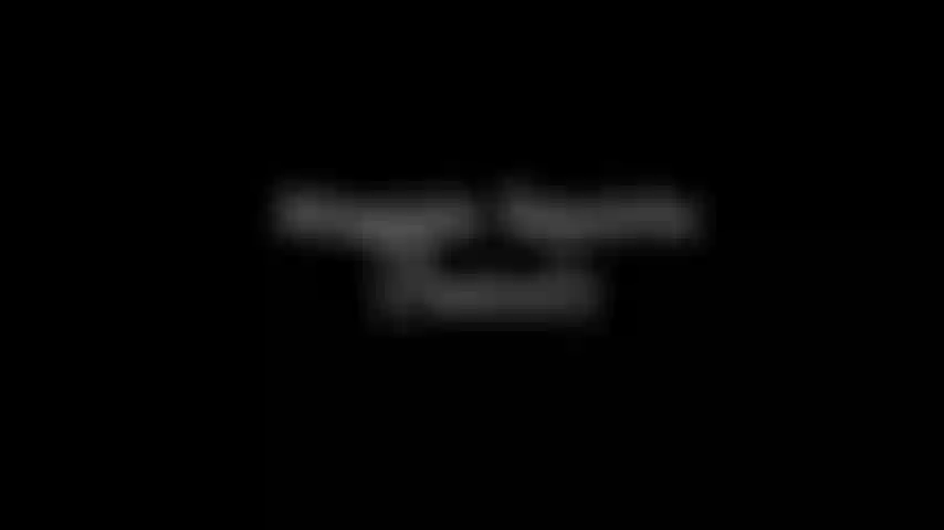 Miss moon si spoglia e schizza.