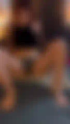 A naughty playing video which gets super wet and ends in a squirt