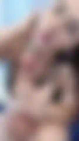 Vuoi vedere come lo succhio o vuoi che lo veda meglio?
