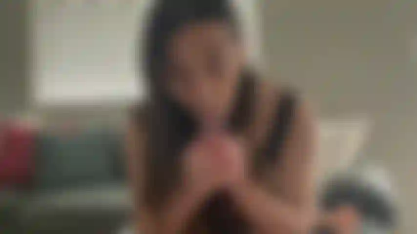 Un vibratore e una scopata Fleshlight.