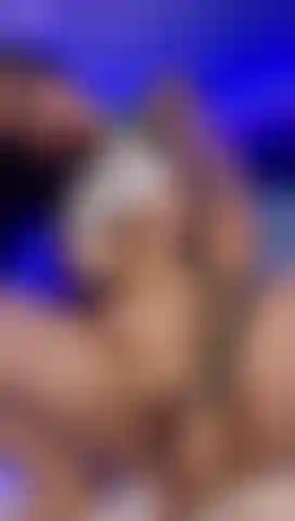 I GET VERY HORNY AND PLAY WITH THE DILDO