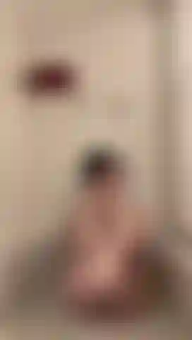 Spettacolo sotto la doccia.