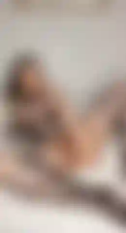 Prendendo il mio dildo su per il culo.