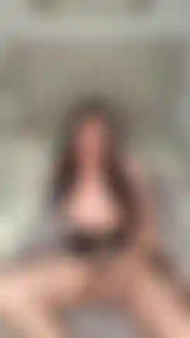 Gioco di ruolo da naufrago con il mio grosso cazzo!