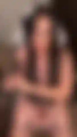 Scopo e vengo nella mia figa tascabile!