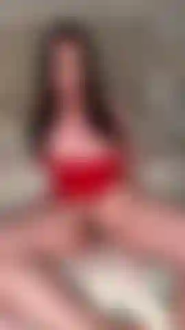 Mi sborro sulle mutandine!