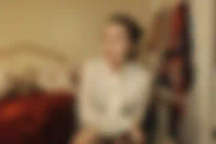 Stai fallendo le lezioni di spagnolo quindi sei stato iscritto a un nuovo programma per imparare attraverso metodi non ortodossi... Lezioni di spagnolo kinky e maliziose... Ti piacerà e imparerai con piacere!!