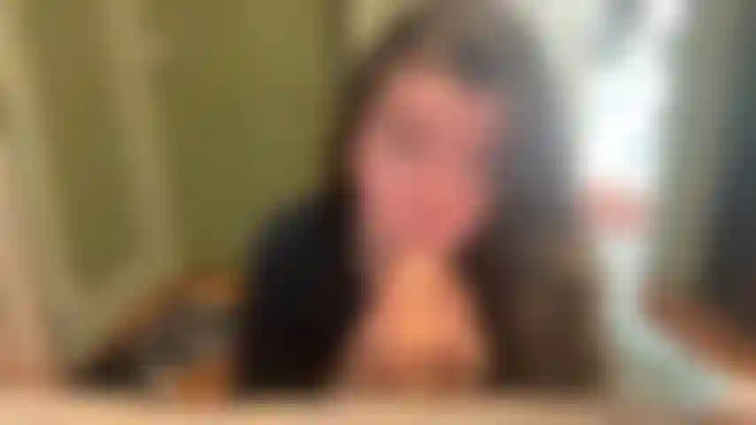 Pratica davvero la gola profonda :).