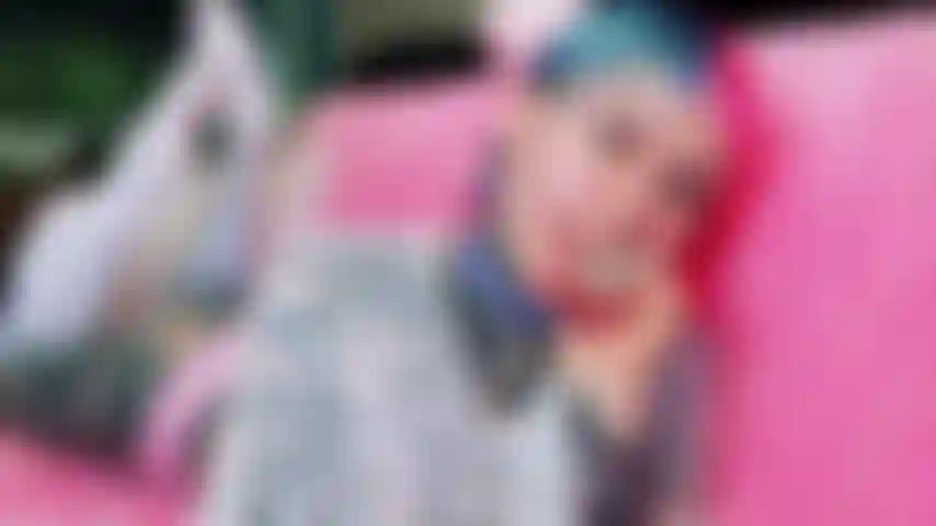 Adoro i cazzi grossi, parlo sporco e prego di venire su di me^^.