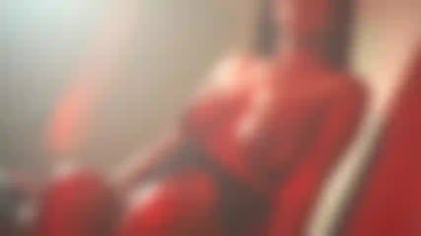 Nel nostro momento intimo, con il seno in aria.