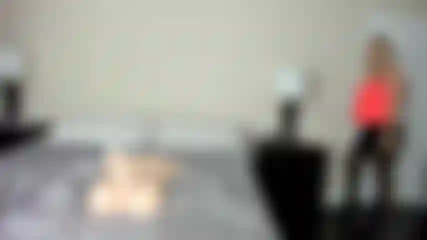 Il mio giocattolo si chiama theo. Torso corporeo. ( Solo).