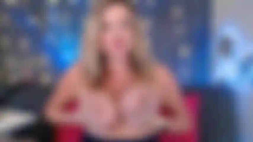 Cattiva con una milf che dà sph. Probabilmente piangerò dopo!