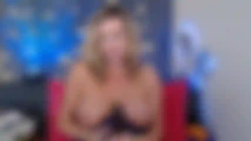 La matrigna cattiva tradisce il figliastro con un bbc.