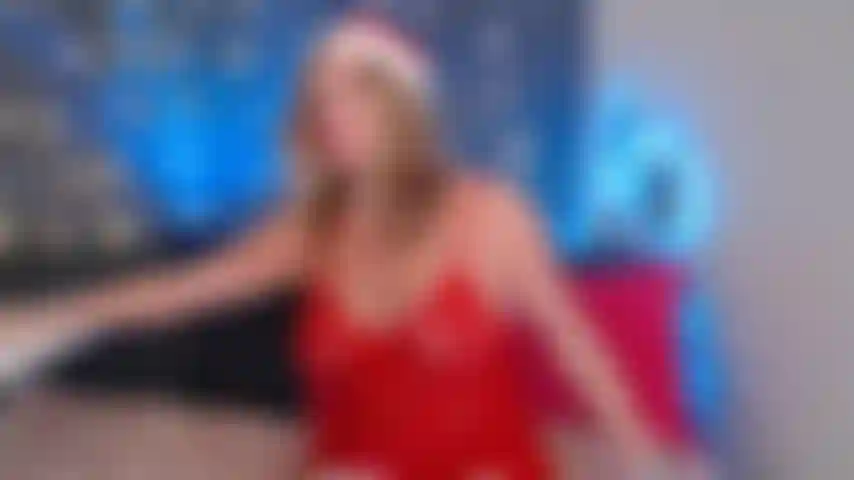 Prendo in braccio un ometto basso e fletto i muscoli.