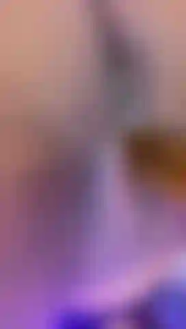 Guardami senza venire.