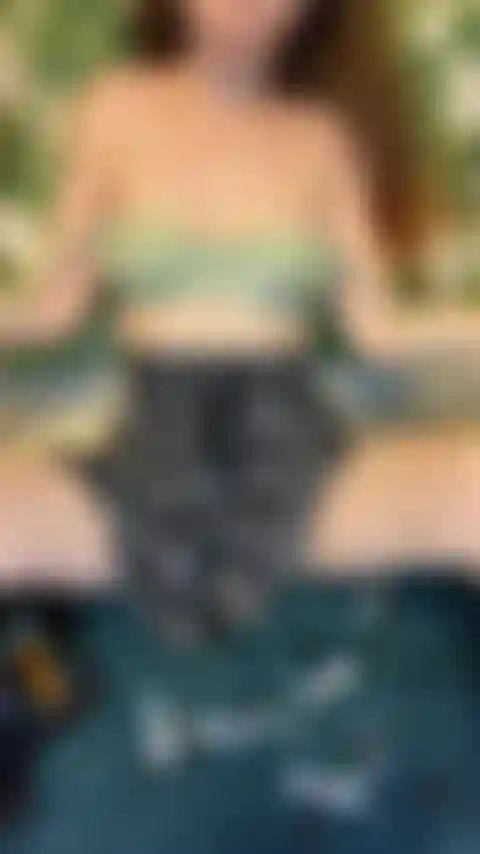 Che spacca il pianoforte (parte finale che succhia le dita dei piedi).