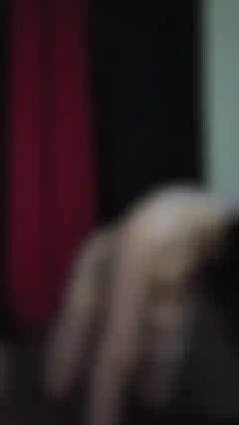 Usa il tallone per venire (feticismo del piede).