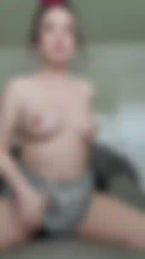 Diteggiatura per il mio vicino. Credo che mi abbia visto!